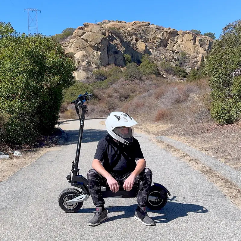 ootd t10 electric scooter outdoor adventure stop