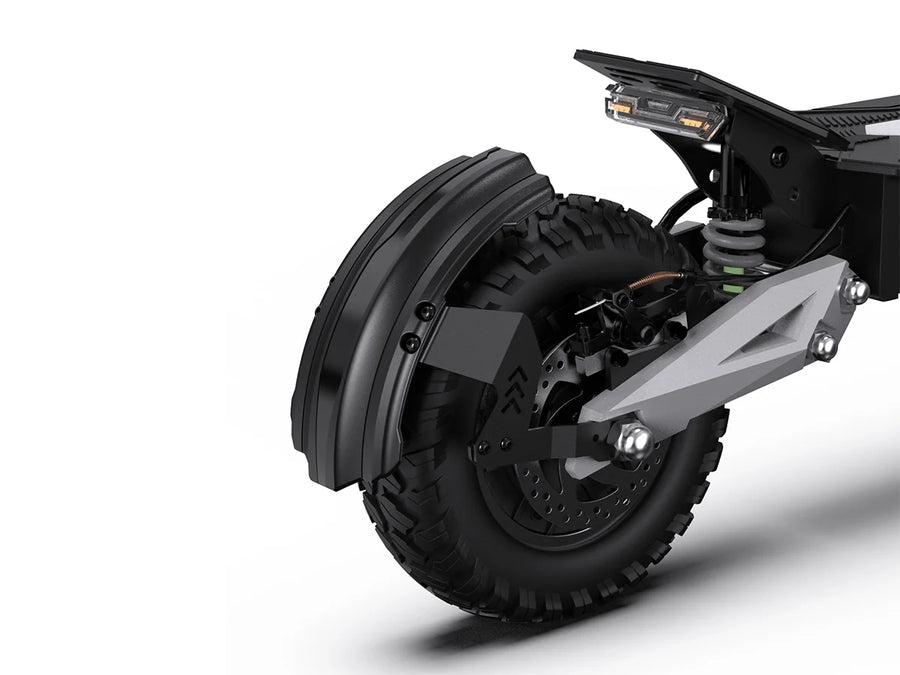 900W Peak Power Motor